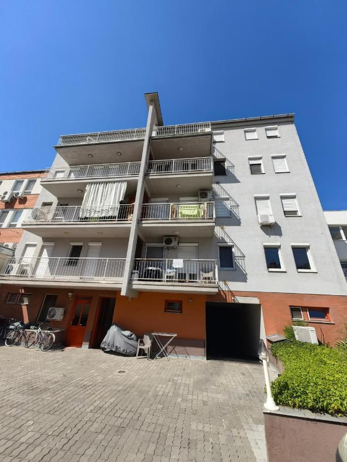 Oasis Apartman Szeged Exterior photo